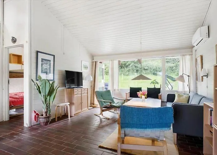 Sj317-aabenraa-sandskaer-strandvej-12 *